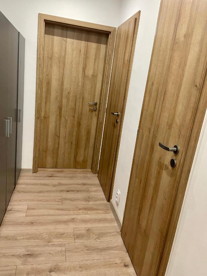 City Ela Center Košice Eksteriør bilde
